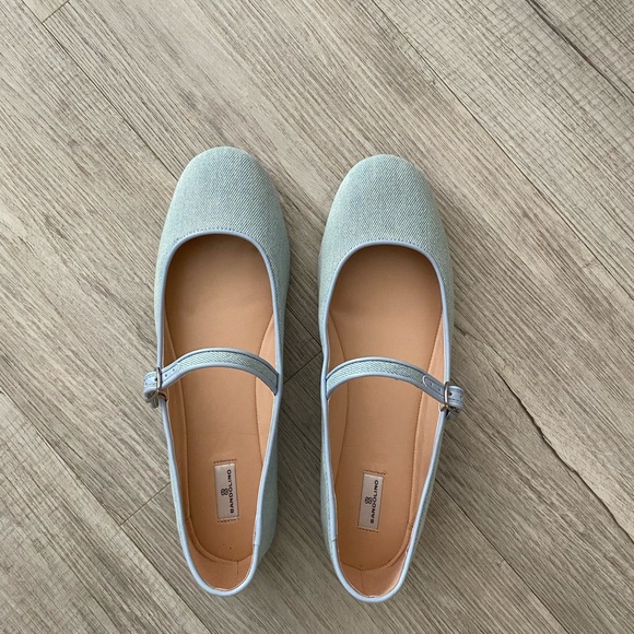 NWOT Bandolino Philly Mary Jane Ballet Flats Light Blue Denim Feminine - Size 10 - Picture 5 of 11